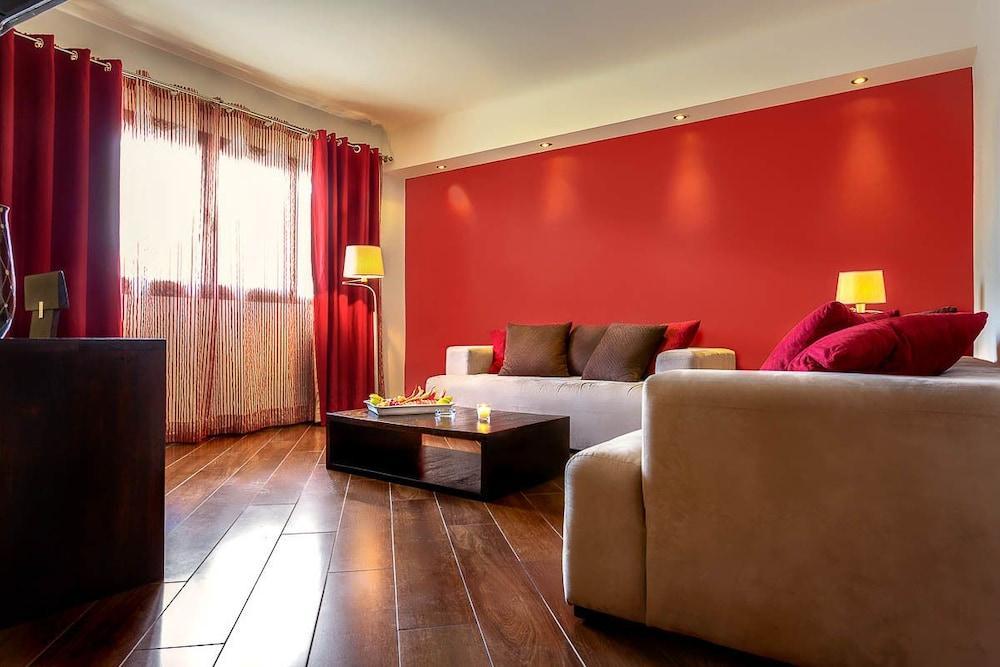 Cafe De Rome Hotel ดาการ์ ภายนอก รูปภาพ
