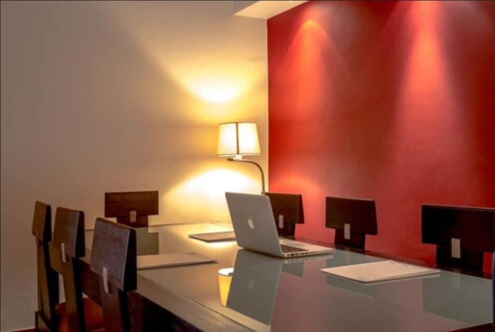 Cafe De Rome Hotel ดาการ์ ภายนอก รูปภาพ