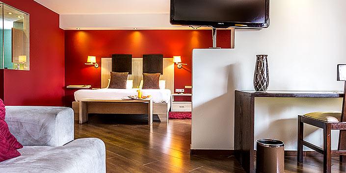 Cafe De Rome Hotel ดาการ์ ภายนอก รูปภาพ